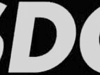 Isizzu Seduces Young Step Sister Zazie Skymm Passionately