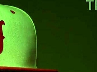 hey, my latex tempts you with dirty talk and fingering desires...