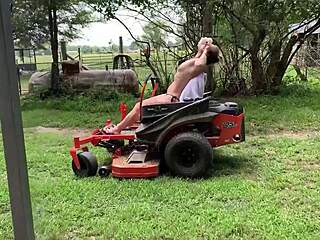Neighbor Milf Slut Rides Lawn Mower Naked Outdoors