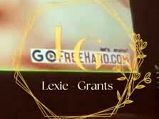 Chubby Step-Mom Toys Vibe Blows Huge Cock Amateur Lexie Grants