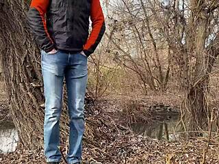 Hey, you touching your stepmom-in-law's wet pussy outside? She gropes back in public heat.