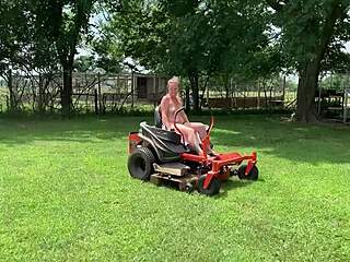 Neighbor Milf Slut Rides Lawn Mower Naked Outdoors