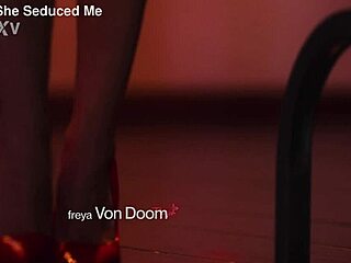 she seduced me... my husband's dominatrix licks wet