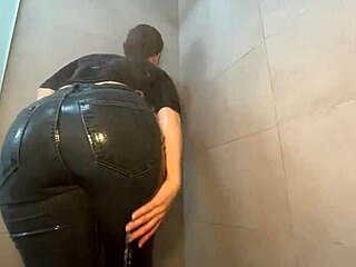 Stepsis teases wet jeans fetish on her perfect big sexy ass