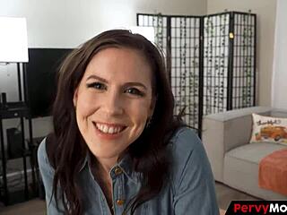 hey mom needs release from pain so i finger her to orgasm