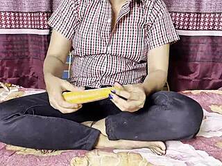 College Girl Fingers Dripping Pussy Desperately in Bathroom Stall?