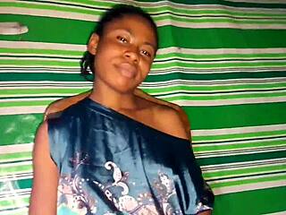 ghetto dovee casting herself masturbating dildo tease?