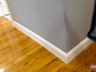 ginger milf parker gags on cum-soaked throat in casting pound