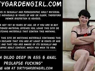 Dirtygardengirl Shoves 40cm Dildo Deep Ass Prolapse Fuck