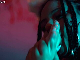 These girls crave wet pussy licking and feet over any cock 👅😘