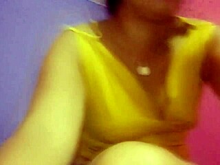 morena deliciosa de rabo enorme se masturba com vibrador até gozar gostoso?