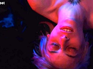 These girls crave wet pussy licking and feet over any cock 👅😘