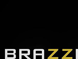 Violet Voss Makes Him Cheat With Face Fuck And Pussy Grind!