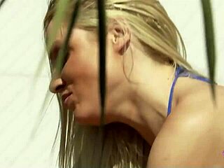horny beach girls touch lick pussies 😍👅