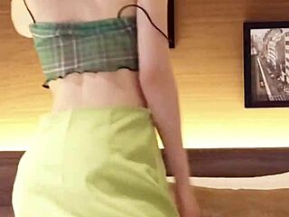 dig this japanese beauty's navel-baring outfit?