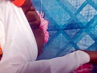 Desi Step Aunty First Time Tight Pussy Fuck Video