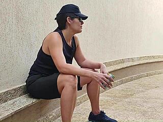 Friend rams cock in tough chick's juicy pussy garage rip