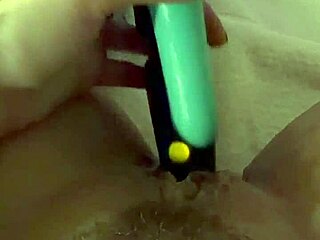 Vacation vlog pt 4: housewife milf toys pussy backstage naked piercing tattoo!