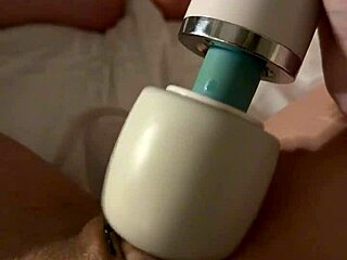 Vacation vlog pt 4: housewife milf toys pussy backstage naked piercing tattoo!