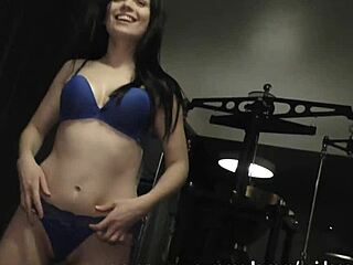 Ella Martin Nervously Fingers Gapes Tight Pussy In First Casting