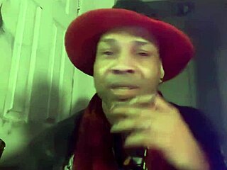 neighbors nerd pays goth domme while drunk german chats