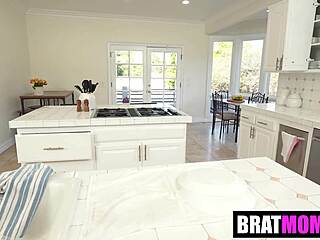 wrestling my stepmom for her tight pussy!! asteria jade wrex oliver