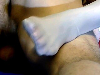 Ginger B's Naughty Granny Porno Peek