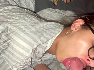 damn this amateur slut's nice body gets a hardcore quickie in prague