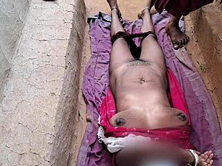 Indian desi bhabhi takes deep creampie anal pounding!