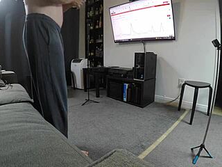 Does Missy Maverick's Deepthroat And Foot Worship Make You Cum?
