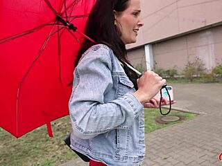 mia moon chats then fucks first casting