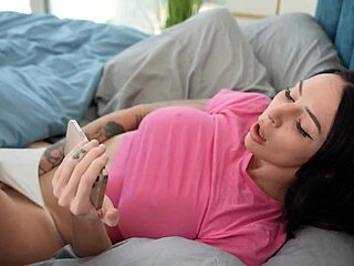 god i caught indica marie fingering in my bed