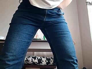 I'm the hot secretary fingering my wet pussy in jeans at the office till orgasm