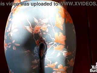 romanian yoga teen goddess farts topless in leggings for horny femdom pov closeups