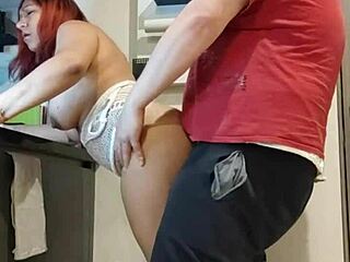 i dressed sexy washing dishes he couldn't hold back fucking