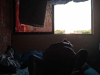 latina milf squirts on huge cock in amateur casero