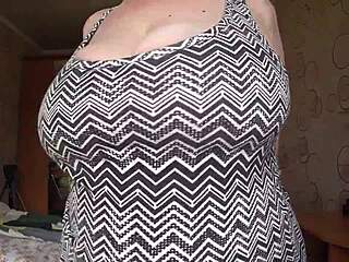 Chubby Mature Milf's Big Gorgeous Saggy Natural Tits Swing Seductively Close-Up