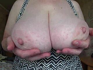Chubby Mature Milf's Big Gorgeous Saggy Natural Tits Swing Seductively Close-Up