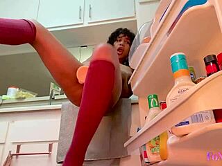 luscious blonde milf jenna foxx teases big ass pussy with dildo