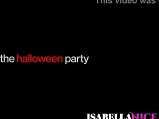 brunette isabella nice licks zoey foxx juicy pussy at halloween lingerie party