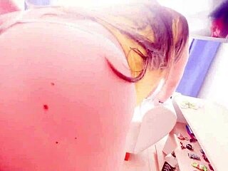 😈 mexicana madrastra usa lets stepson grope big ass tits for cash homemade