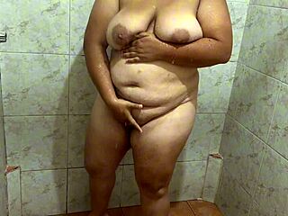 Who Needs More After This Fat Latina's Gaping Ass Bath Fuck?