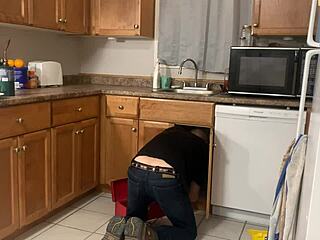 Plumber Fucks Petite Teen Virgin Pussy Before Prom