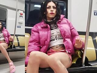 crossdressing guarrita flashes panties in putifalda exhibit