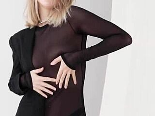 Weronika Wabia Natural Tits