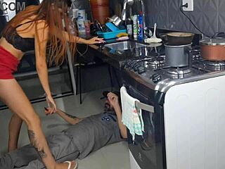 Married No Panties Wife Flashes Plumber Petite Latina Skirt Jeans Outdoor Casting