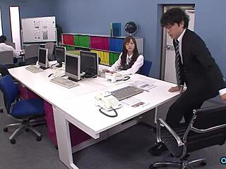 The sleazy boss makes his secretary blow his hairy cock on pov