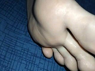 pazinho com chule e saliva bate uma pra mim