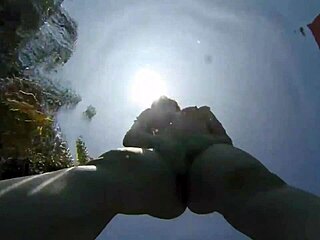 Samantha Rones Intense Underwater Finger Fucking Close Up