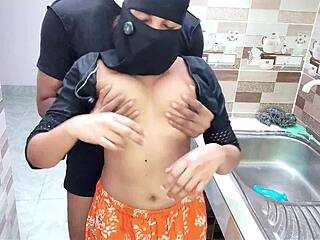 Horny bhabhi ki kitchen me chudai xxx desi sex video bangla